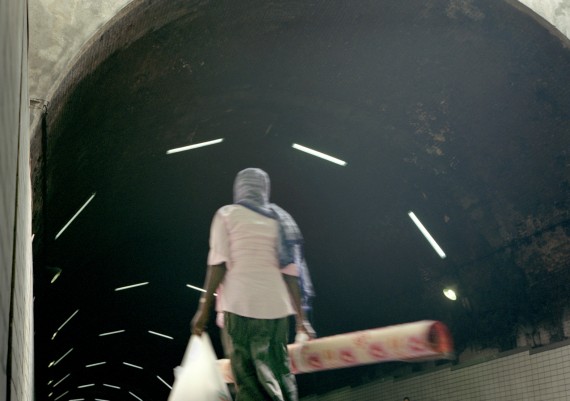 Marseille, Quartier de la Belle de Mai, Photographie Pauline Daniel, tunnel pour accéder au quartier